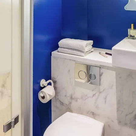 Ibis Budget Nord Euromedecine 2*