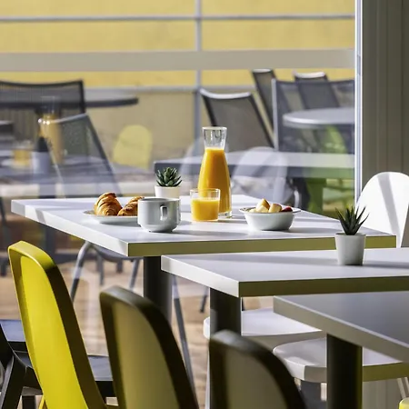Ibis Budget Nord Euromedecine 2*