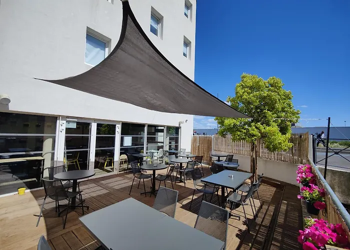 Ibis Budget Nord Euromedecine 2*